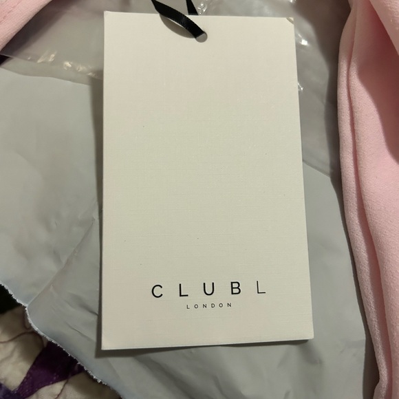 CLUB L LONDON Ashling Pink Flutter Sleeve Hanky Hem MIDI Dress BNWT size 8 US - Picture 15 of 16